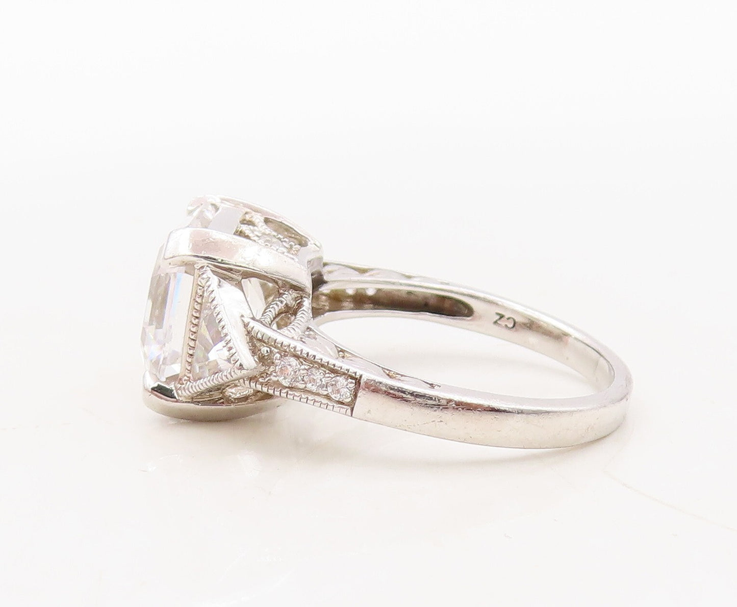 925 Sterling Silver Vintage Ring Square & Triangle Cut CZ   Sz 7  RG31087