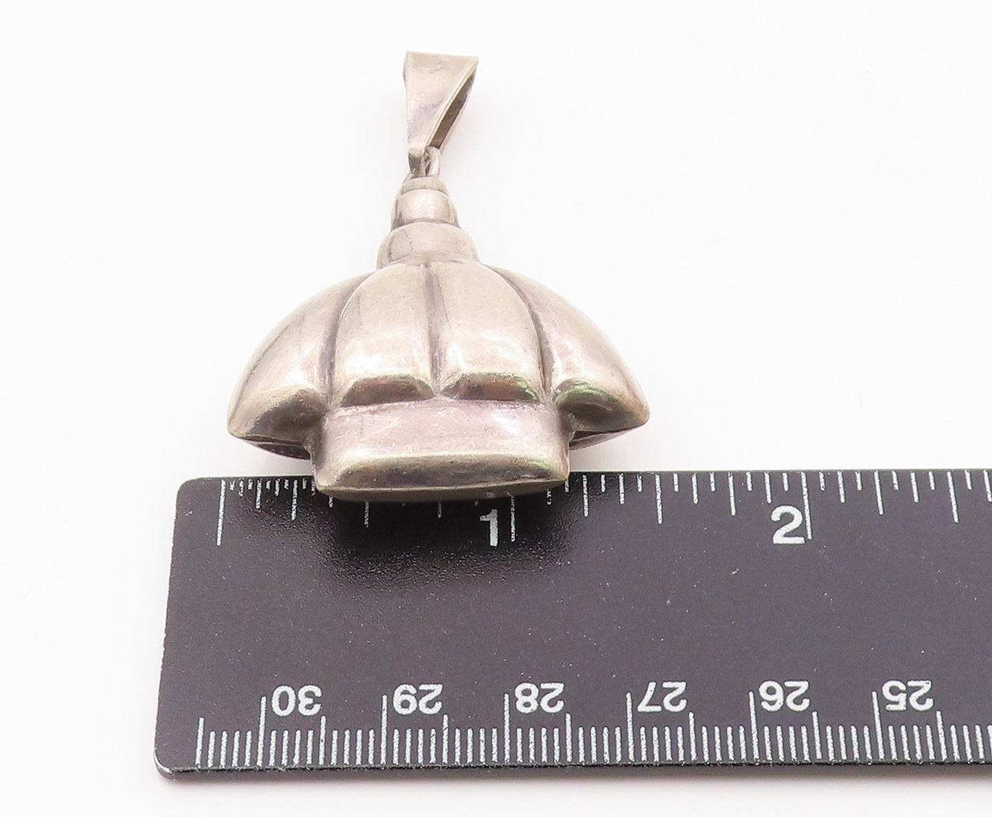 MEXICO 925 Silver  Vintage Scalloped Perfume Bottle Pendant (OPENS)  PT19635