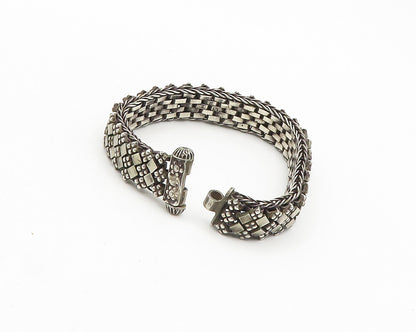 925 Sterling Silver  Vintage Dark Tone Floral Pattern Chain Bracelet  BT7481