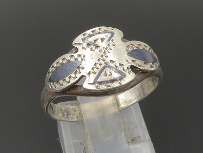 EUROPEAN 925 Silver  Vintage Enamel Eyes Etched Face Motif Ring Sz 8.5 RG24216