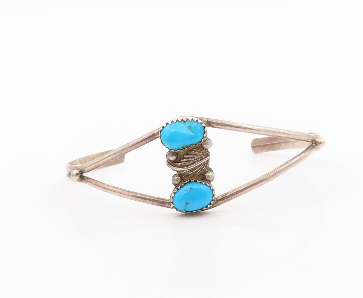 925 Sterling Silver Vintage Bracelet NAVAJO Cutout Oval Turquoise Cuff  BT11088