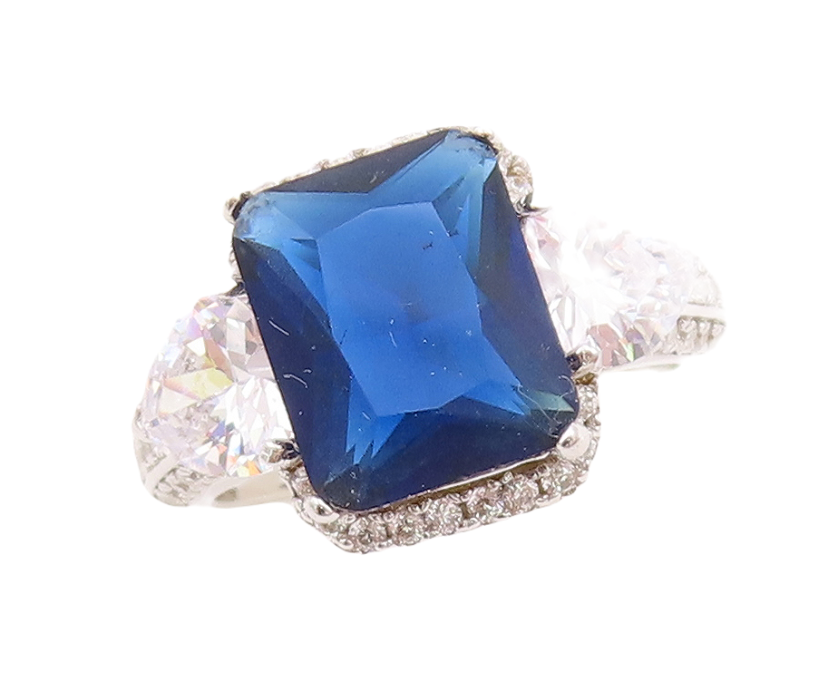 925 Sterling Silver Vintage Ring Rectangle Sapphire Halo CZ Framed  Sz 7 RG29369