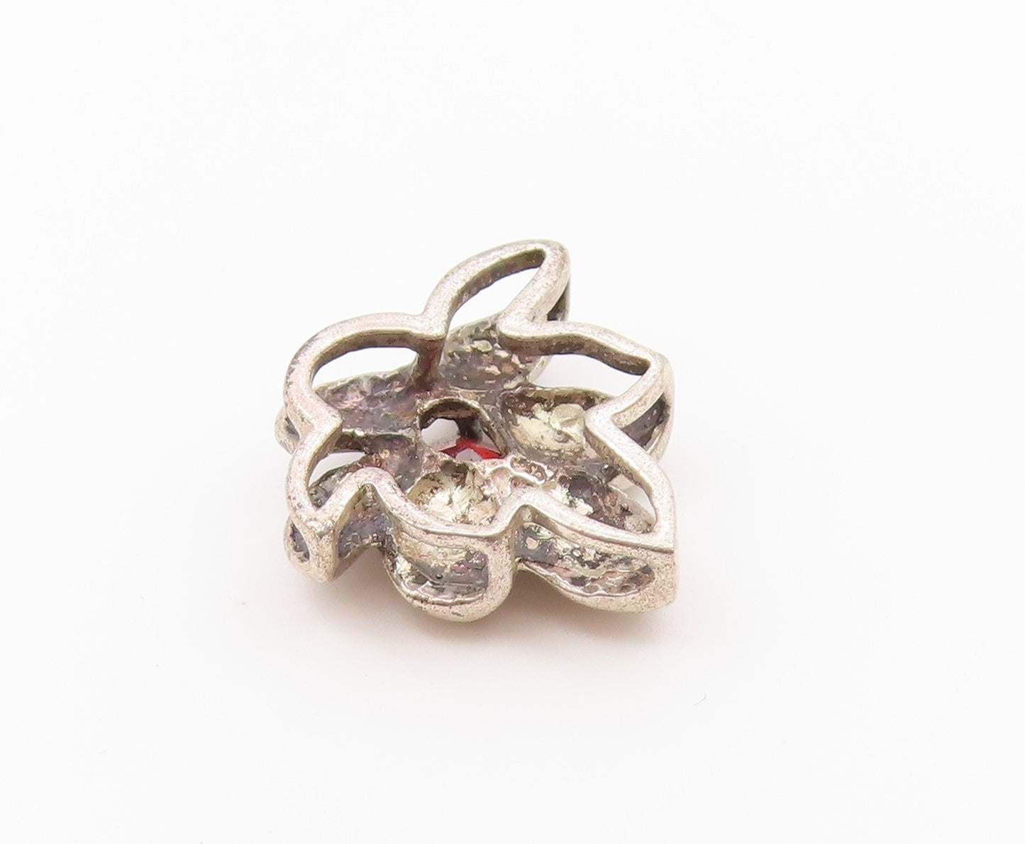 925 Sterling Silver  Vintage Garnet Floral Leaf Motif Pendant  PT16206