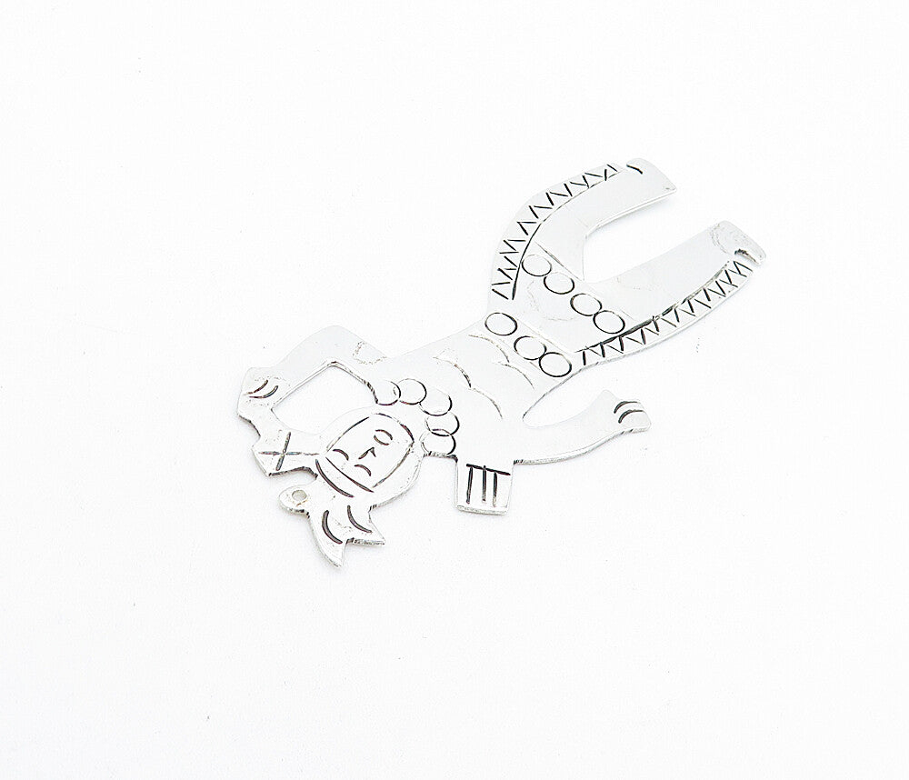 925 Sterling Silver  Vintage Etched Detail Male Figure Drop Pendant  PT5235