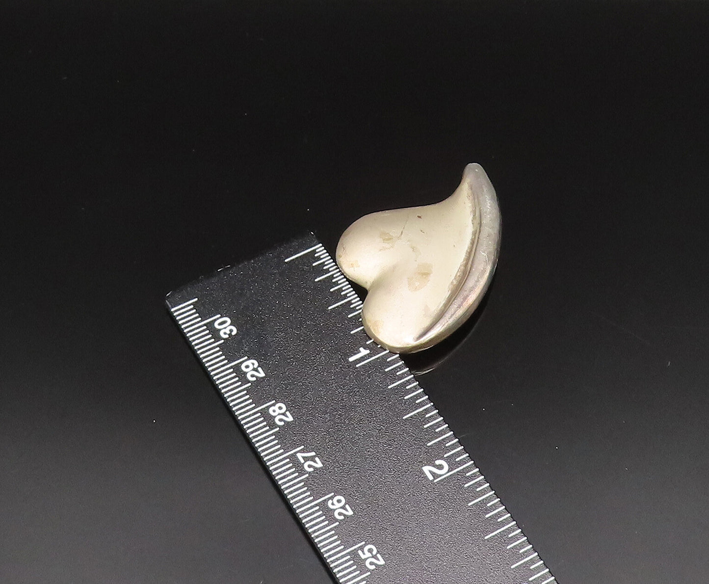 DESIGNER 925 Silver  Vintage Matte Finish Floating Heart Brooch Pin  BP9658