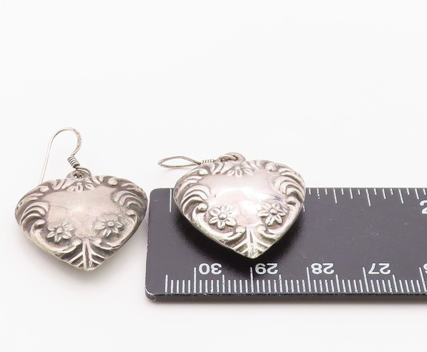 925 Sterling Silver Vintage Earrings Art Nouveau Style Puffy Love Heart  EG14406