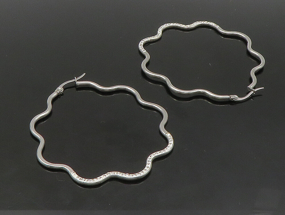 925 Sterling Silver  Vintage Sparkling Rhinestones Wavy Hoop Earrings  EG11451
