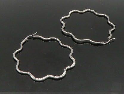 925 Sterling Silver  Vintage Sparkling Rhinestones Wavy Hoop Earrings  EG11451