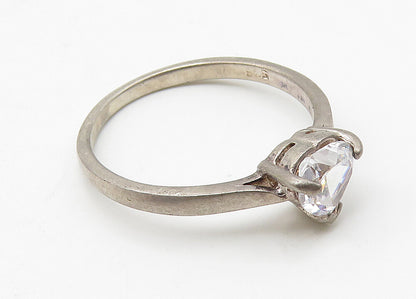 925 Sterling Silver  Vintage Cubic Zirconia Heart Solitaire Ring Sz 8  RG10437