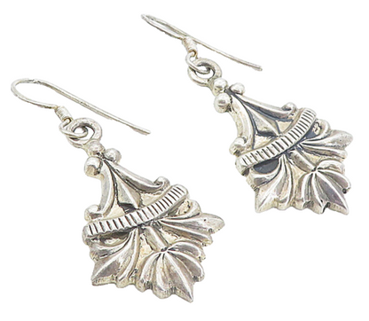 925 Sterling Silver  Vintage Shiny Fluted Swirl Detail Dangle Earrings  EG3690