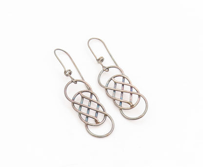 925 Sterling Silver Vintage Earrings Classic Interwoven Celtic Knot Drop EG14270