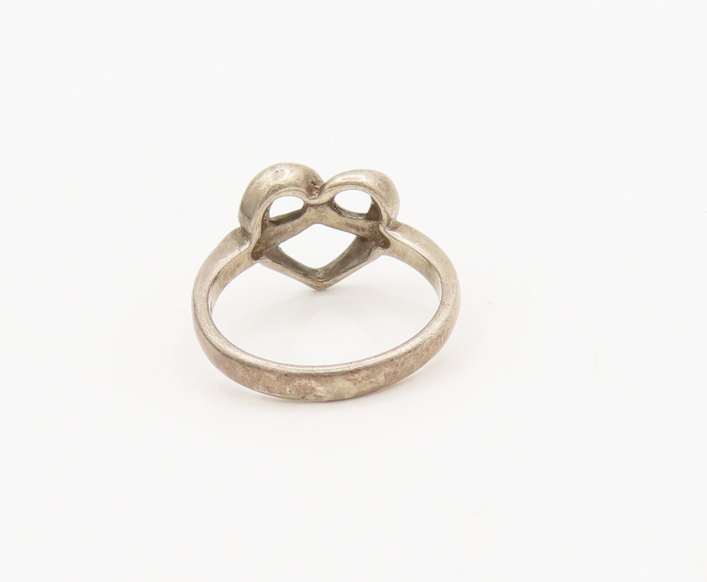 925 Sterling Silver  Vintage Cutout Caved Swirly Heart Ring Sz 5  RG27045