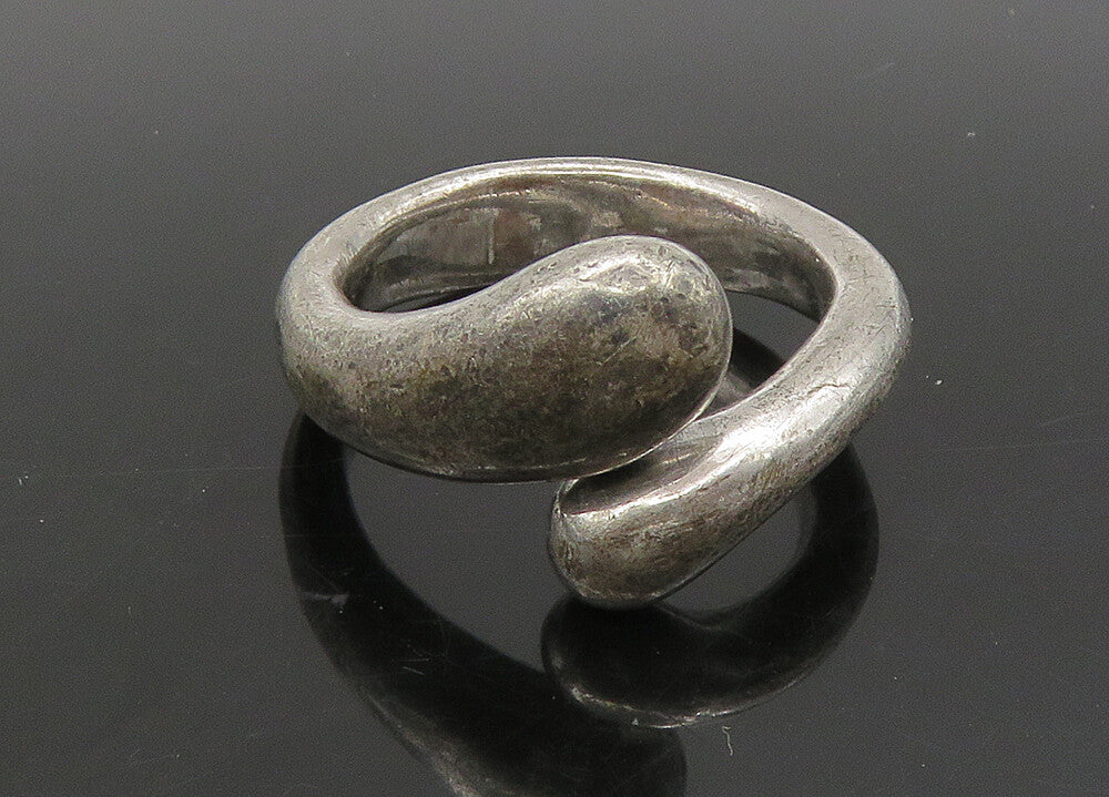 925 Sterling Silver  Vintage Smooth Dark Tone Bypass Band Ring Sz 6  RG21838