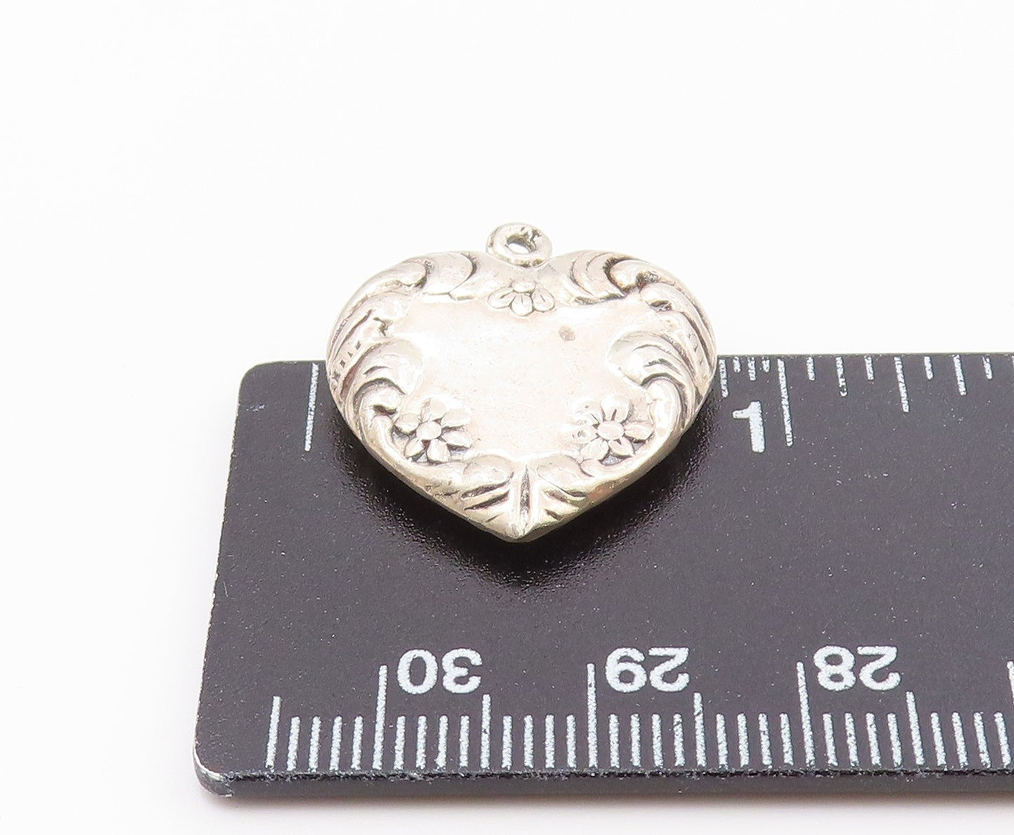 925 Sterling Silver  Vintage Shiny Floral Swirl Love Heart Pendant  PT15732