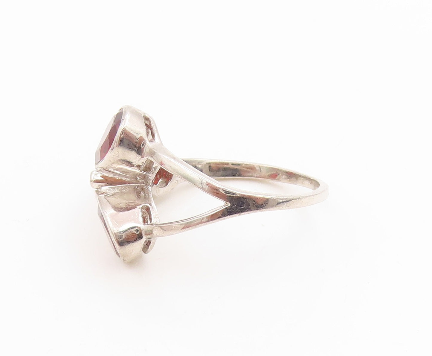 925 Sterling Silver Vintage Ring Three Stone Garnet Floral Petal  Sz 7  RG36176