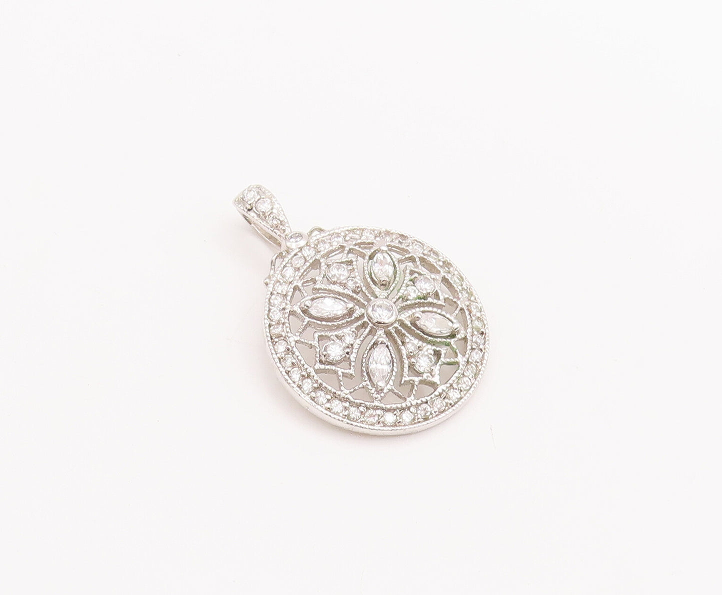 925 Sterling Silver Vintage Pendant Round CZ Inlay Cutout Floral Design  PT23248