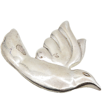 925 Sterling Silver  Vintage Shiny Petite Flying Dove Motif Pendant  PT6553