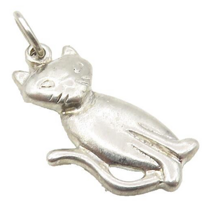 925 Sterling Silver  Vintage Petite Smooth Sitting Cat Motif Pendant  PT7274