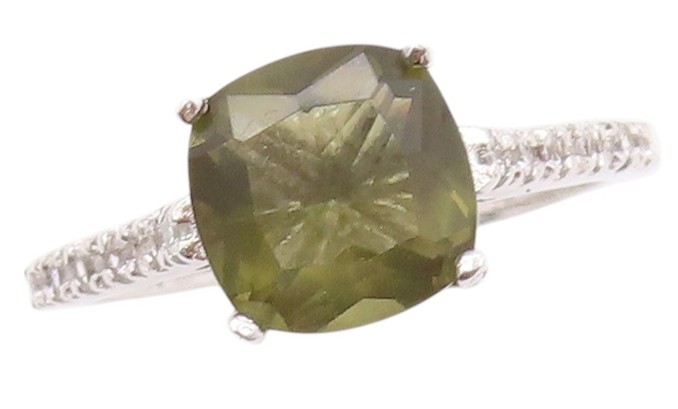 925 Sterling Silver Vintage Ring Minimalist Square Peridot CZ Band Sz 7  RG32494