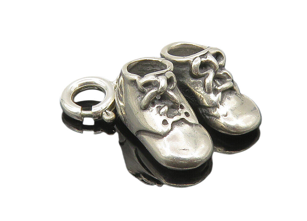 925 Sterling Silver  Vintage Petite Pair Of Laced Shoes Motif Pendant  PT8907