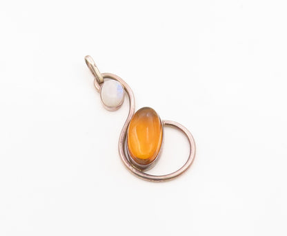 925 Sterling Silver  Cabochon Cut Amber & Moonstone Swirl Pendant  PT10774