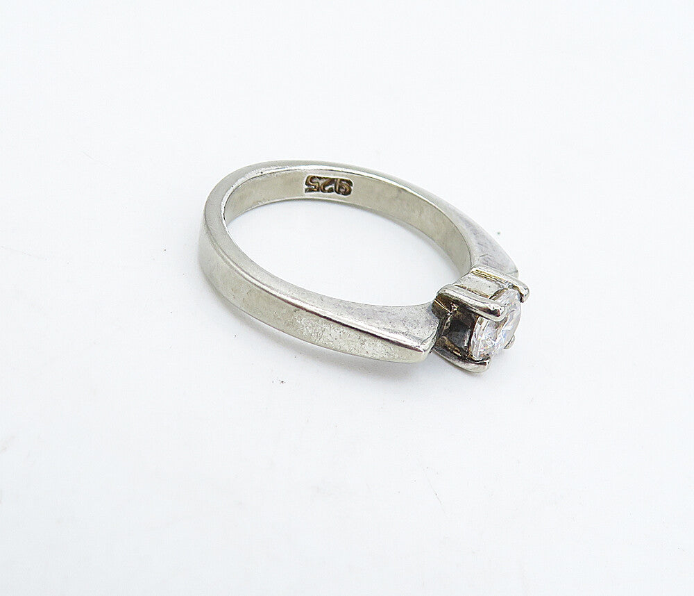 925 Sterling Silver  Vintage Cubic Zirconia Shiny Solitaire Ring Sz 6  RG4790