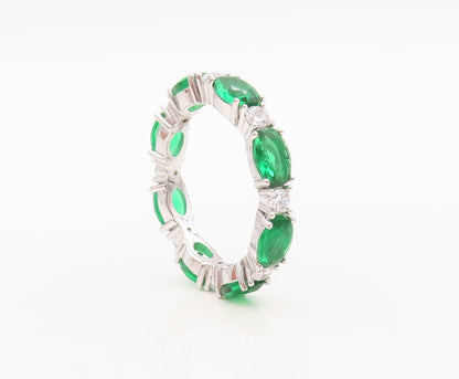 925 Sterling Silver Vintage Ring Oval Cut Green & White CZ 360 Band Sz 7 RG30513