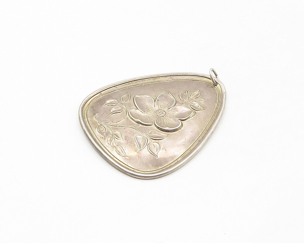 TOWLE 925 Sterling Silver   Vintage Floral Swirl Hen Pattern Pendant  PT13818