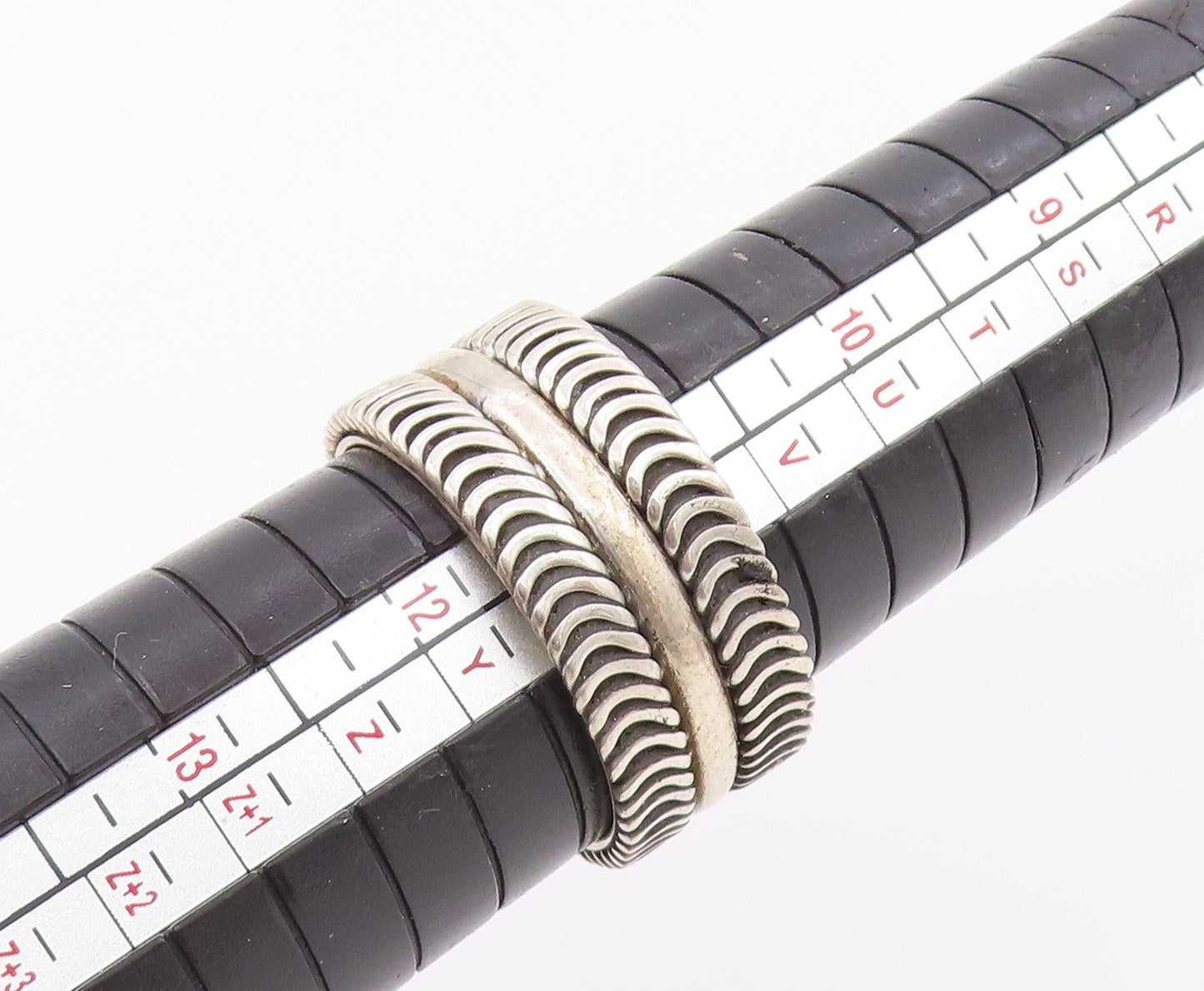 925 Sterling Silver Vintage Ring Wavy Pattern Statement Band  Sz 11.5  RG36417