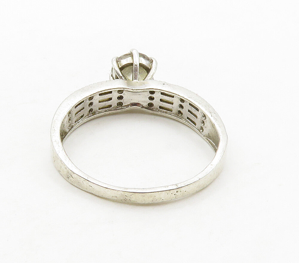 925 Sterling Silver  Cubic Zirconia Solitaire With Accents Ring Sz 10  RG15896