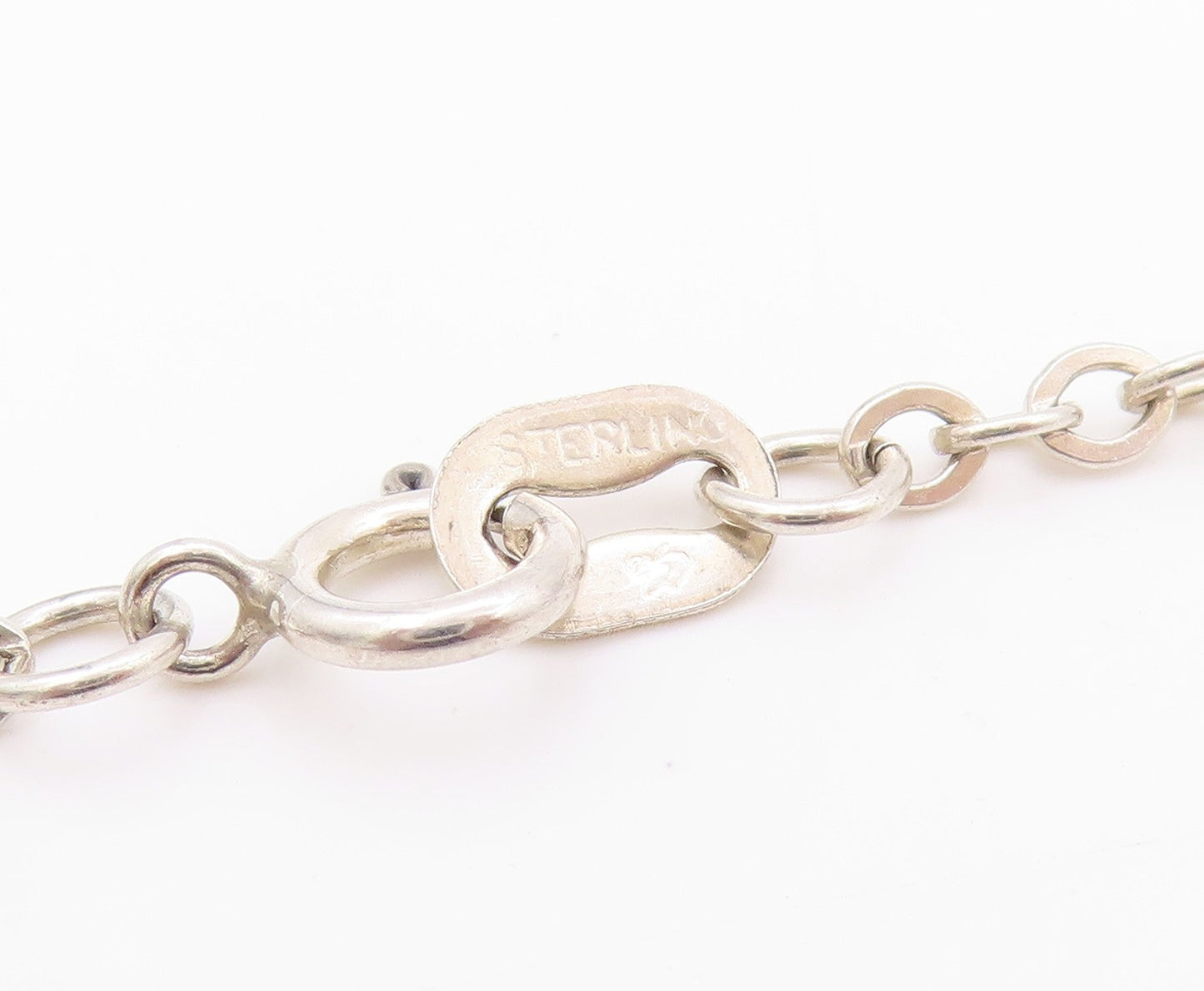 925 Sterling Silver Vintage Necklace CAROLYN POLLACK Carved Ring Chain  NE4556