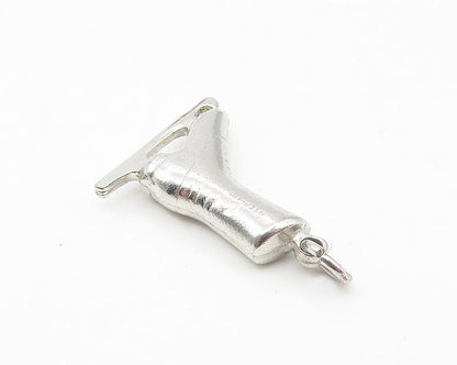 925 Sterling Silver  Vintage Shiny Petite Ice Skate Motif Drop Pendant  PT8537