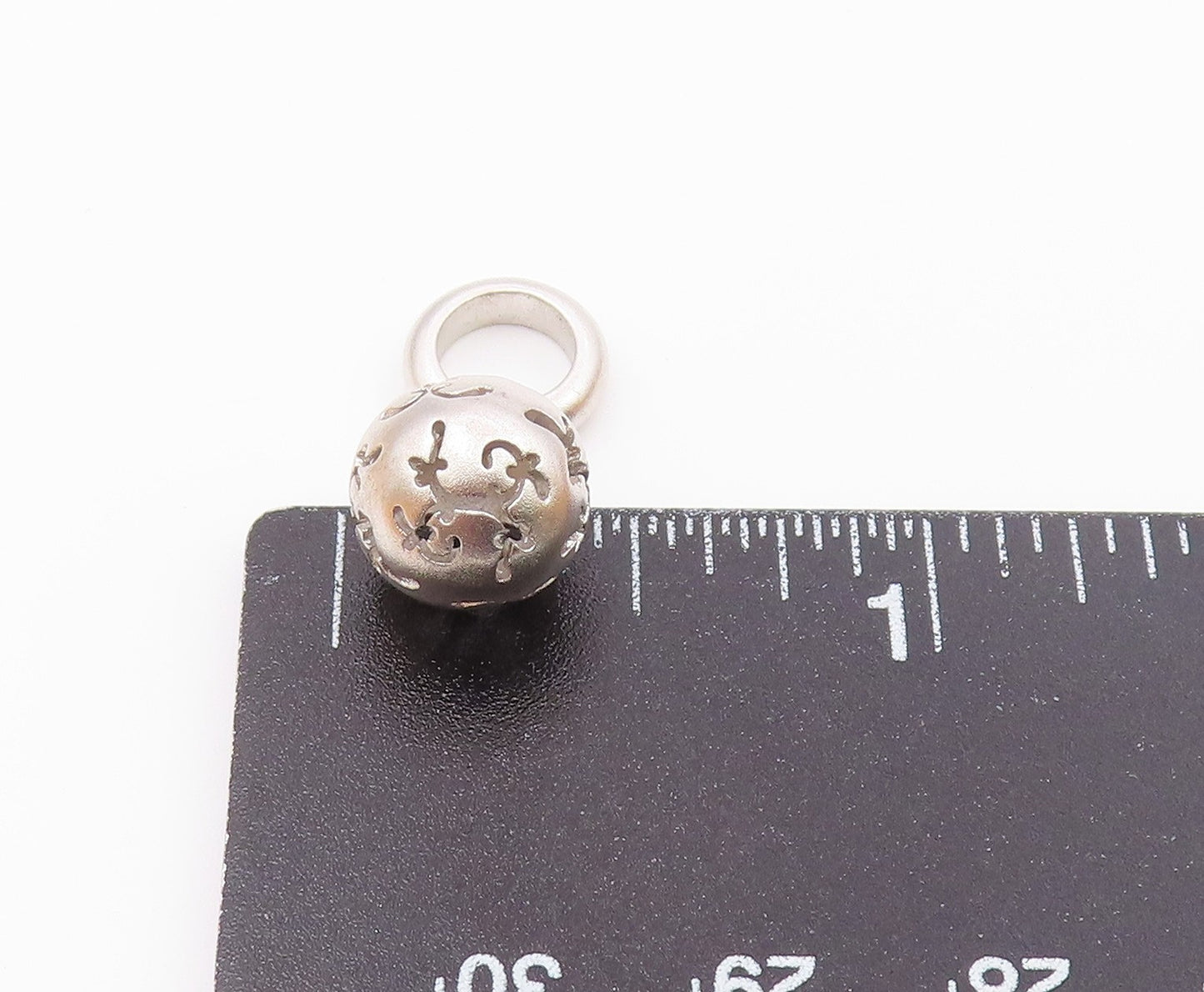 925 Sterling Silver Vintage Swirl Cutout Sphere Ornament Charm Pendant PT20659
