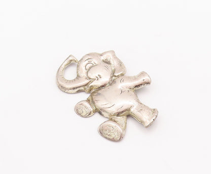 925 Sterling Silver Vintage Brooch Pin Carved Happy Walking Elephant  BP10837