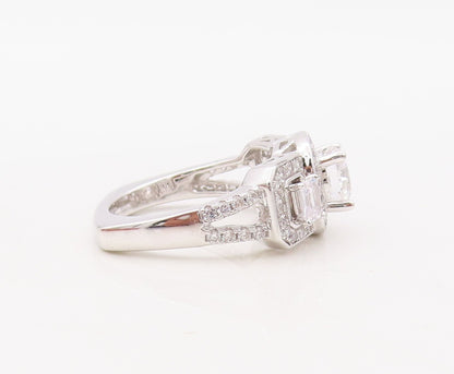 925 Sterling Silver Vintage Ring Round Rectangle Cut CZ Inlay  Sz 7 RG30643