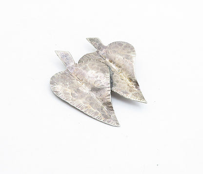 925 Sterling Silver  Vintage Two Tone Hammered Floral Leaves Clip  TR1254