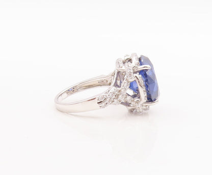 925 Sterling Silver Vintage Ring Designer Carved Neck 2 Tone CZ  Sz 7  RG29410