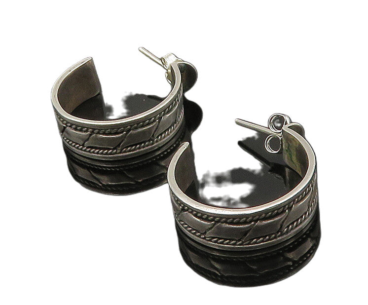 925 Sterling Silver  Vintage Shiny Patterned Twist Hoop Earrings  EG11188