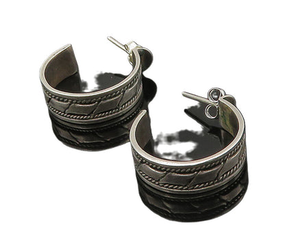 925 Sterling Silver  Vintage Shiny Patterned Twist Hoop Earrings  EG11188