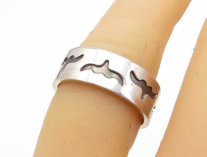 925 Sterling Silver  Vintage Shiny Oxidized Flying Bird Band Ring Sz 7  RG3964