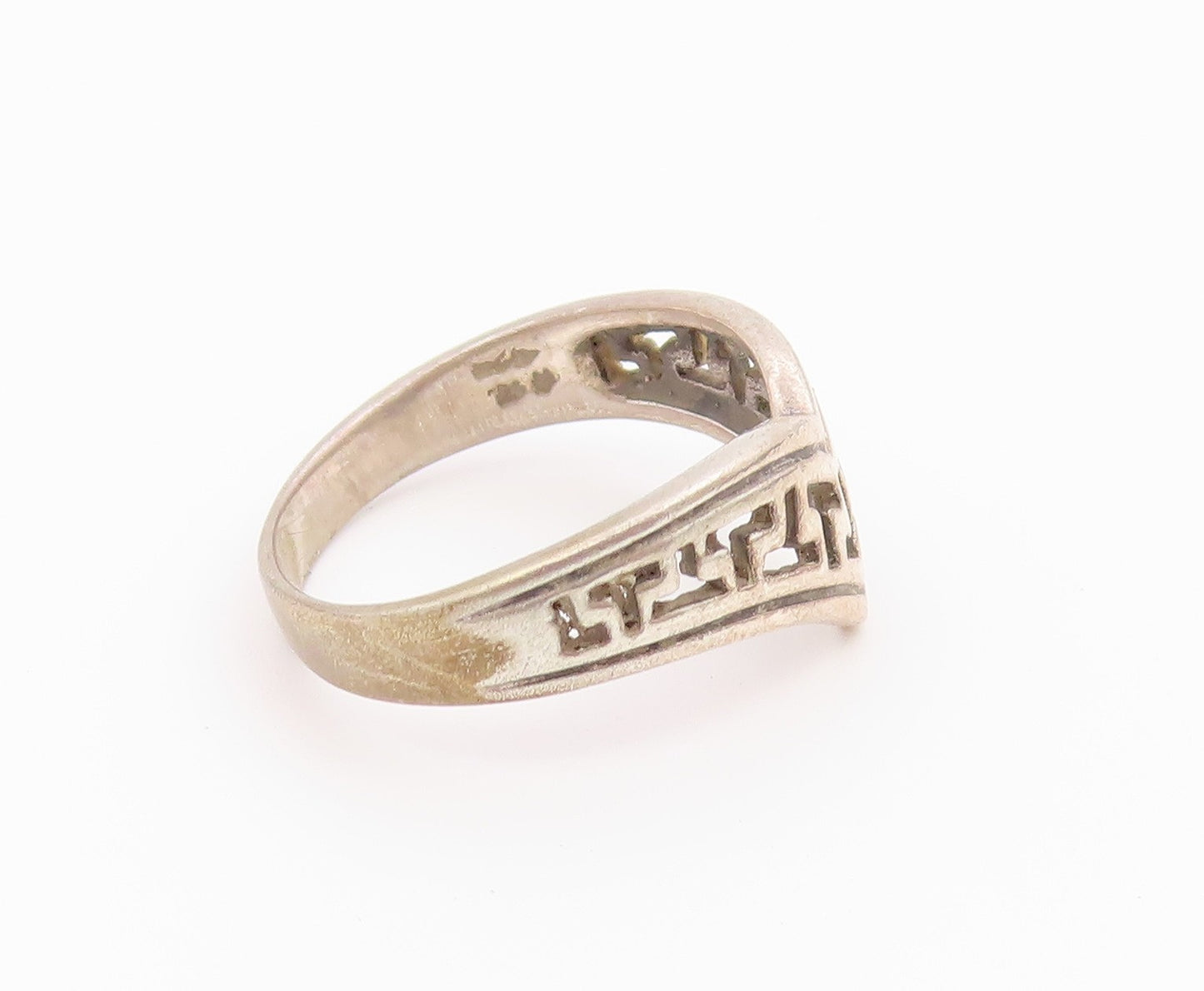 925 Sterling Silver Vintage Ring Classic Initial T Cutout Band  Sz 8  RG36592