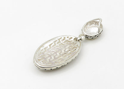 925 Sterling Silver  Vintage Shiny Hammered Two Tone Linked Pendant  PT17231