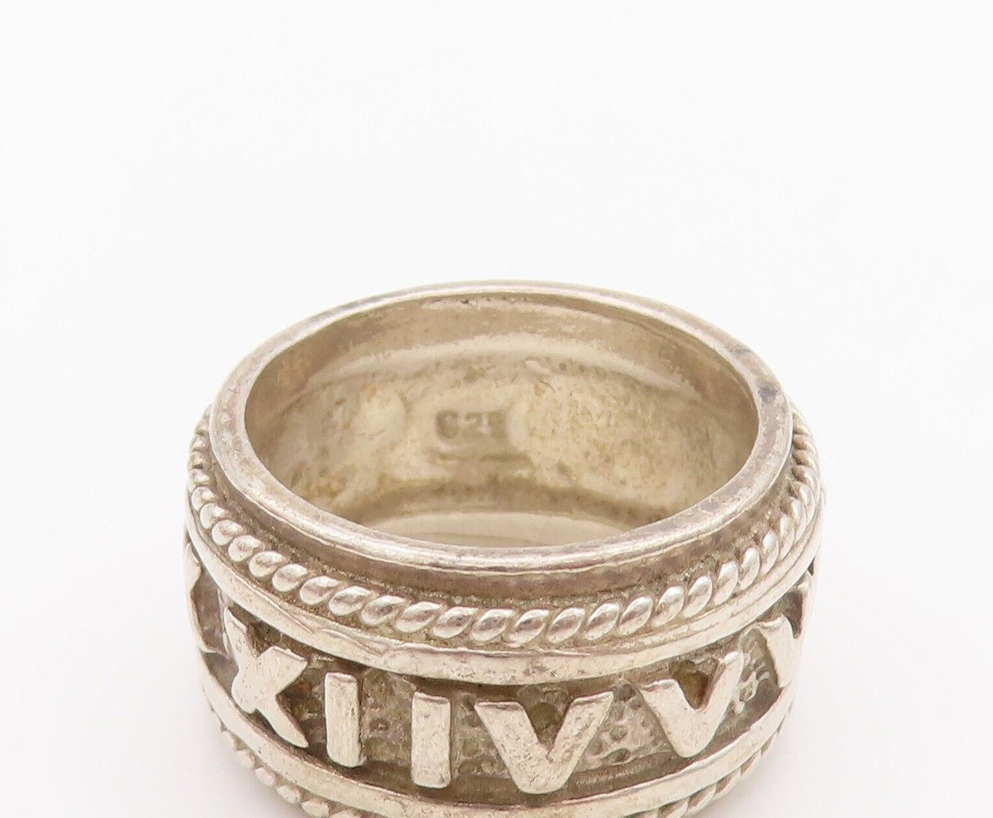 925 Sterling Silver Vintage Ring Solid All Around Roman Numeral  Sz 8 RG28400