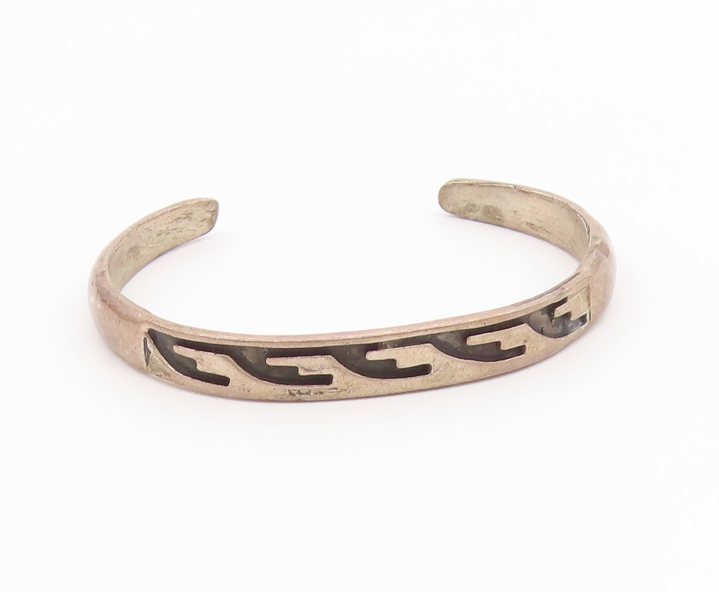 SOUTHWESTERN 925 Sterling Silver Vintage Oxidized Petite Cuff Bracelet BT8795