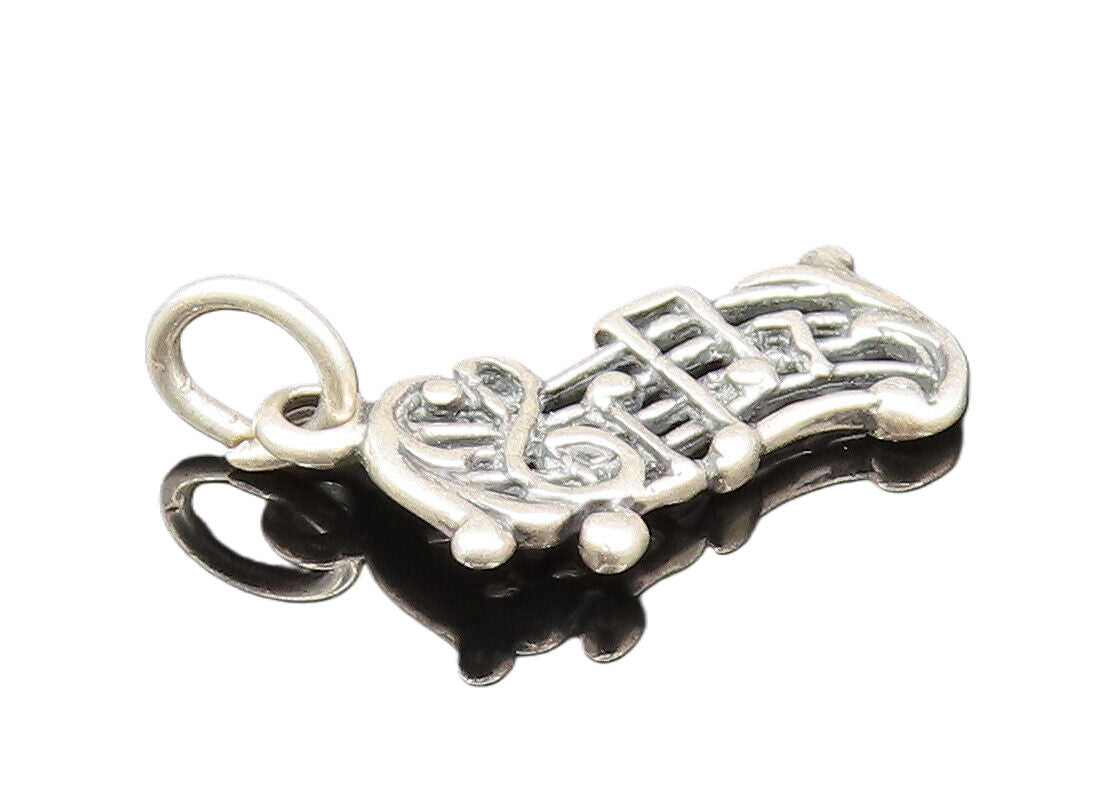 925 Sterling Silver  Vintage Treble Clef With Musical Notes Pendant  PT21043
