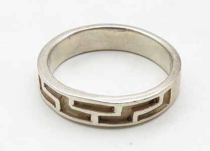 925 Sterling Silver  Vintage Shiny Greek Key Pattern Band Ring Sz 7.5  RG10505