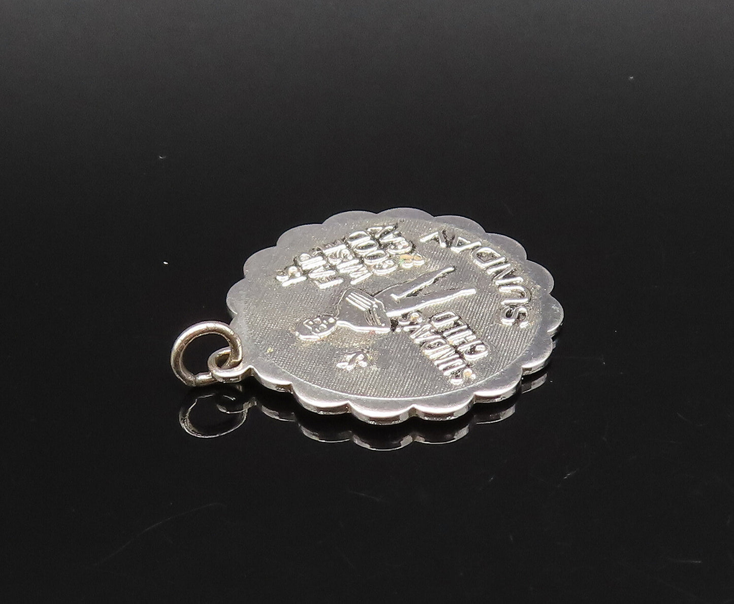 925 Sterling Silver  Vintage Sunday's Child Wavy Edge Charm Pendant  PT21840