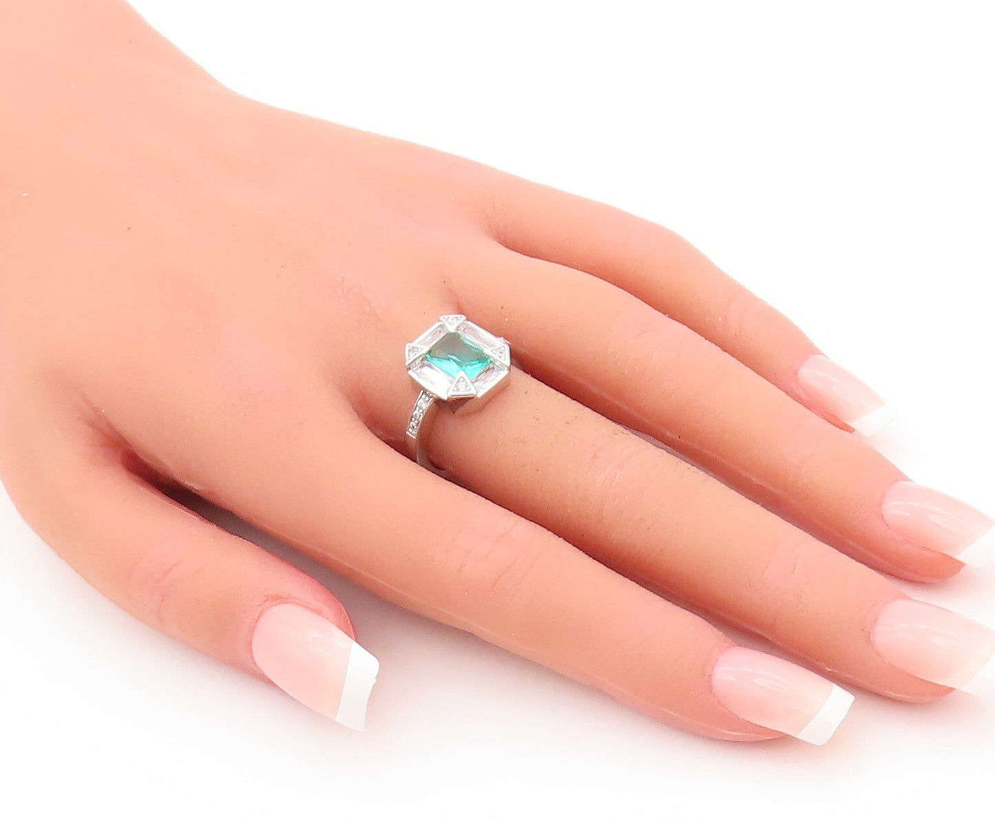925 Sterling Silver Vintage Ring Rectangle Sea Green White CZ Frame Sz 7 RG29897