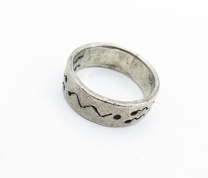 925 Sterling Silver Vintage Modernist Wavy Design Band Ring Sz 7.5 RG6589