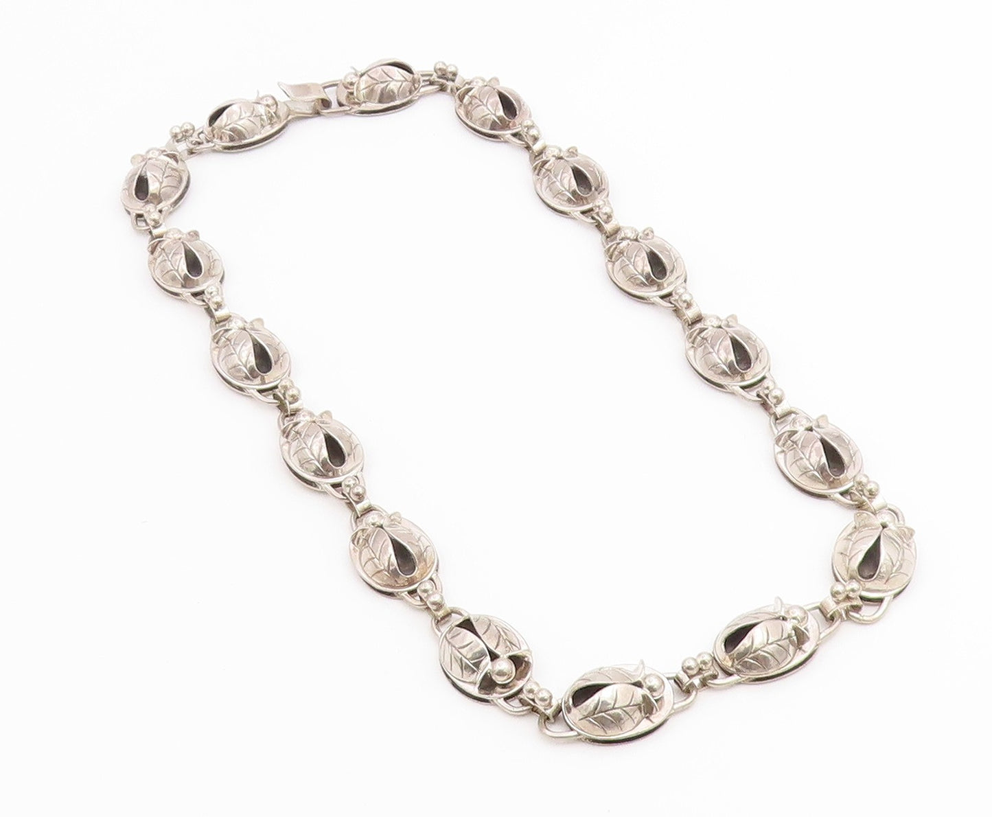 925 Sterling Silver Vintage Necklace LA PAGLIA Classic Floral Tulip Link  NE4890